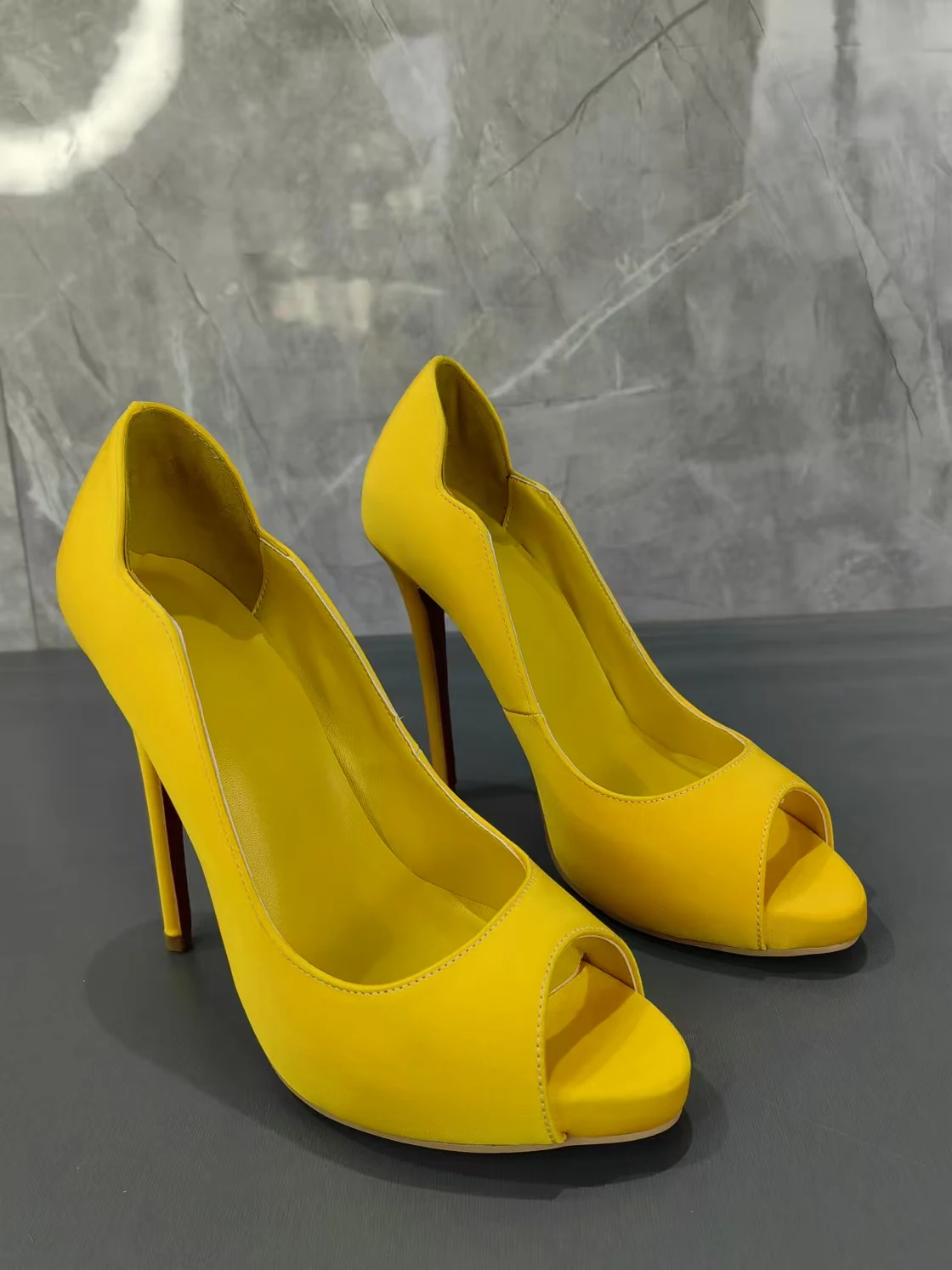 

Solid Color Satin Peep Toe High Heels Simple Stiletto Sandals Comfortable Slip-On Banquet Women Shoes Sandalias Mujer Verano