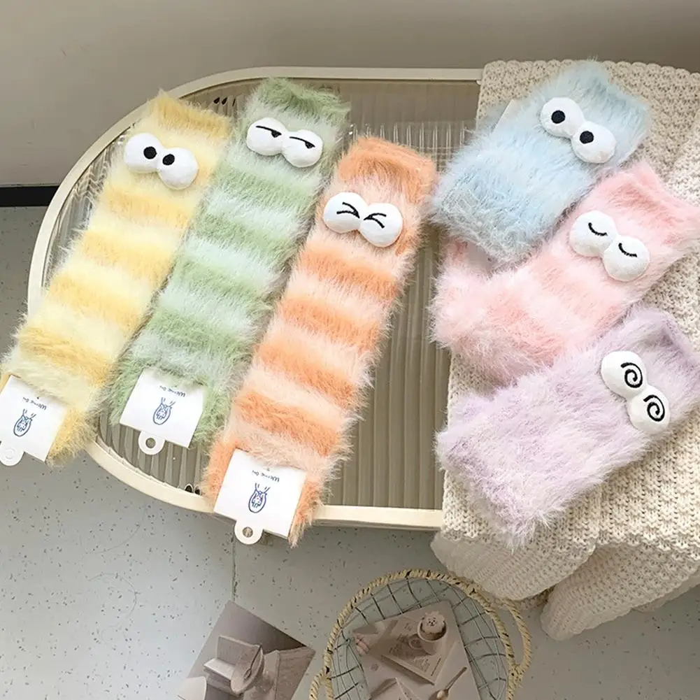 Divertente regalo di Natale Coppia Calzini di peluche per il pavimento della casa Calzini termici in velluto corallo per la casa addensato invernale Calzini per dormire in velluto