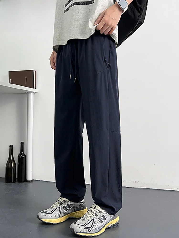 MoChao Grote Maat IJs Zijde Dunne Casual Broek Zomer Heren Trendy Losse Sportbroek Snel Droogend Koel Gevoel Rechte Pijp Broek