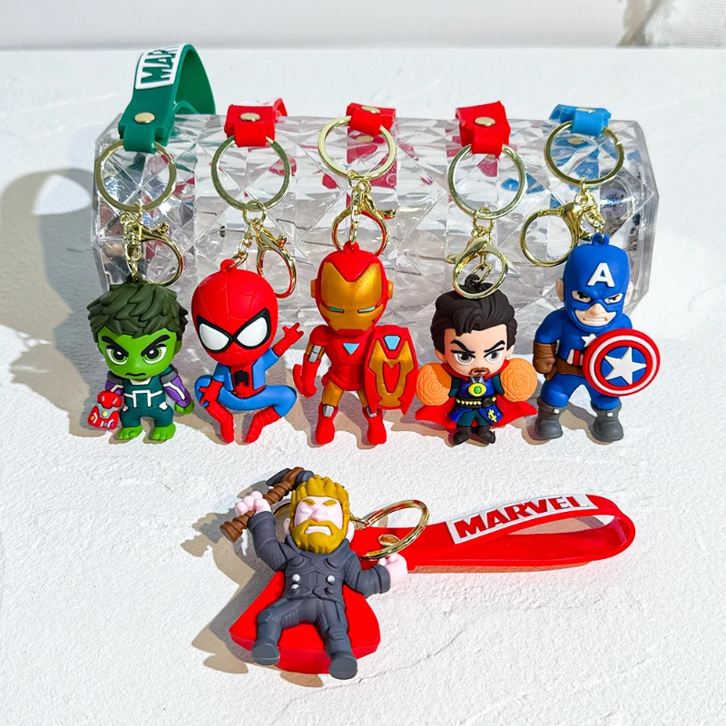 Fashion Marvel Avengers Figure Keychain Iron Man Thanos Loki Captain America Doll Keyring Bag Backpacks Purses Pendant Fans Gift