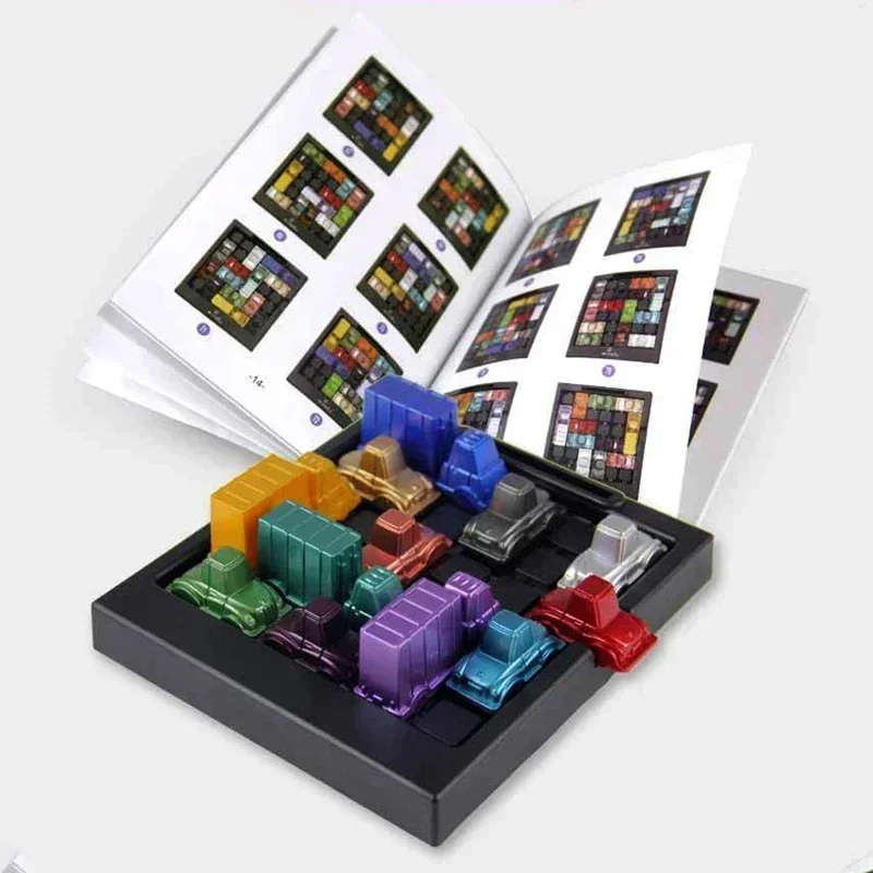 Jogo de hora de praça de tráfego de quebra-cabeça, carro de hora de corrida huarong estrada raciocínio lógico jogo de mesa, brinquedos de quebra-cabeça das crianças