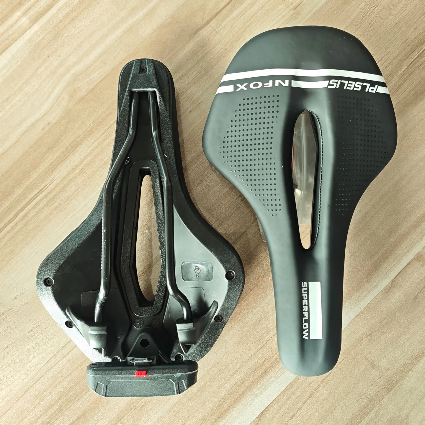 

NFOX велосипедное сиденье с задним фонарем, заднее сиденье для горного велосипеда, ультра-мягкий чехол на сиденье, седло, пятискоростные регулируемые аксессуары для велосипеда