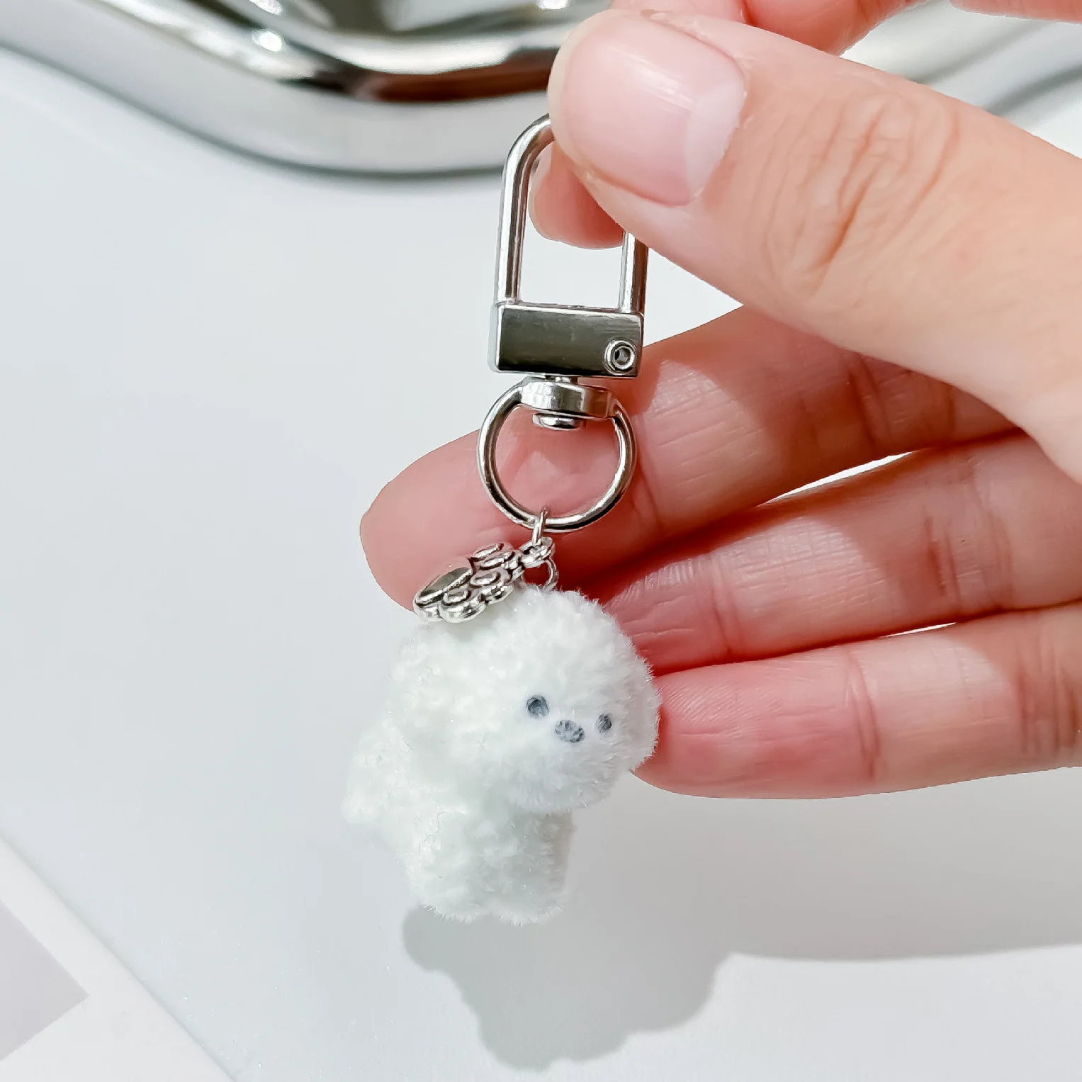 Cartoon Cute Flocking Velvet Kawai Dog Key Chain Car KeyRing Korean Phone Bag Pendant Party Gift for Friend Family Lover
