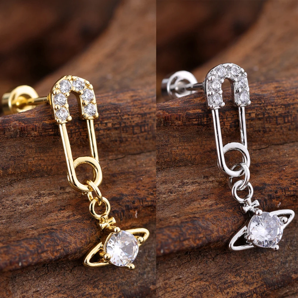 Back-Screwed Ear St…