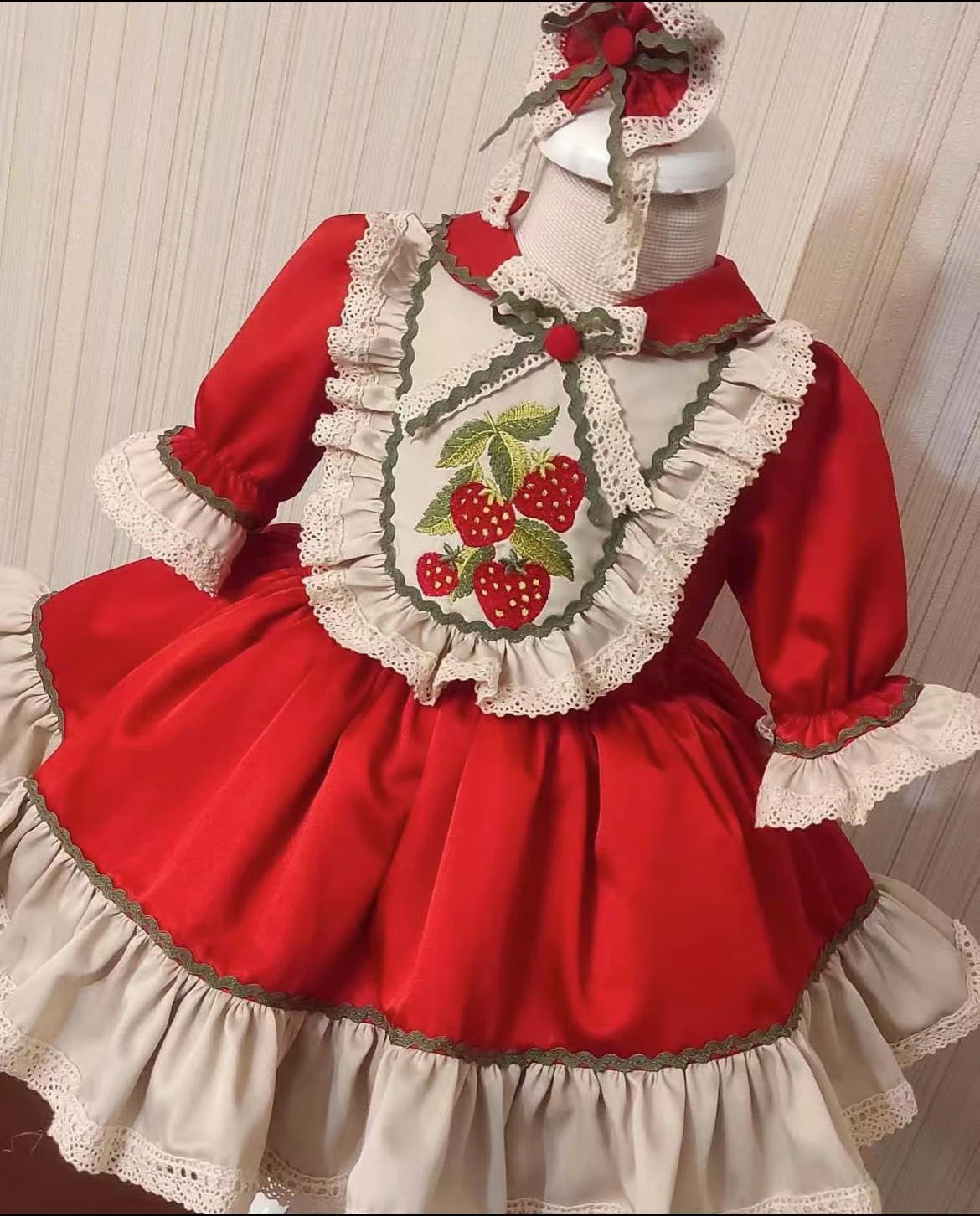 

0-12Y Baby Girl Autumn Red Strawberry Embroidery Vintage Princess Red Dress for Birthday Photography Holiday Eid Christmas C166