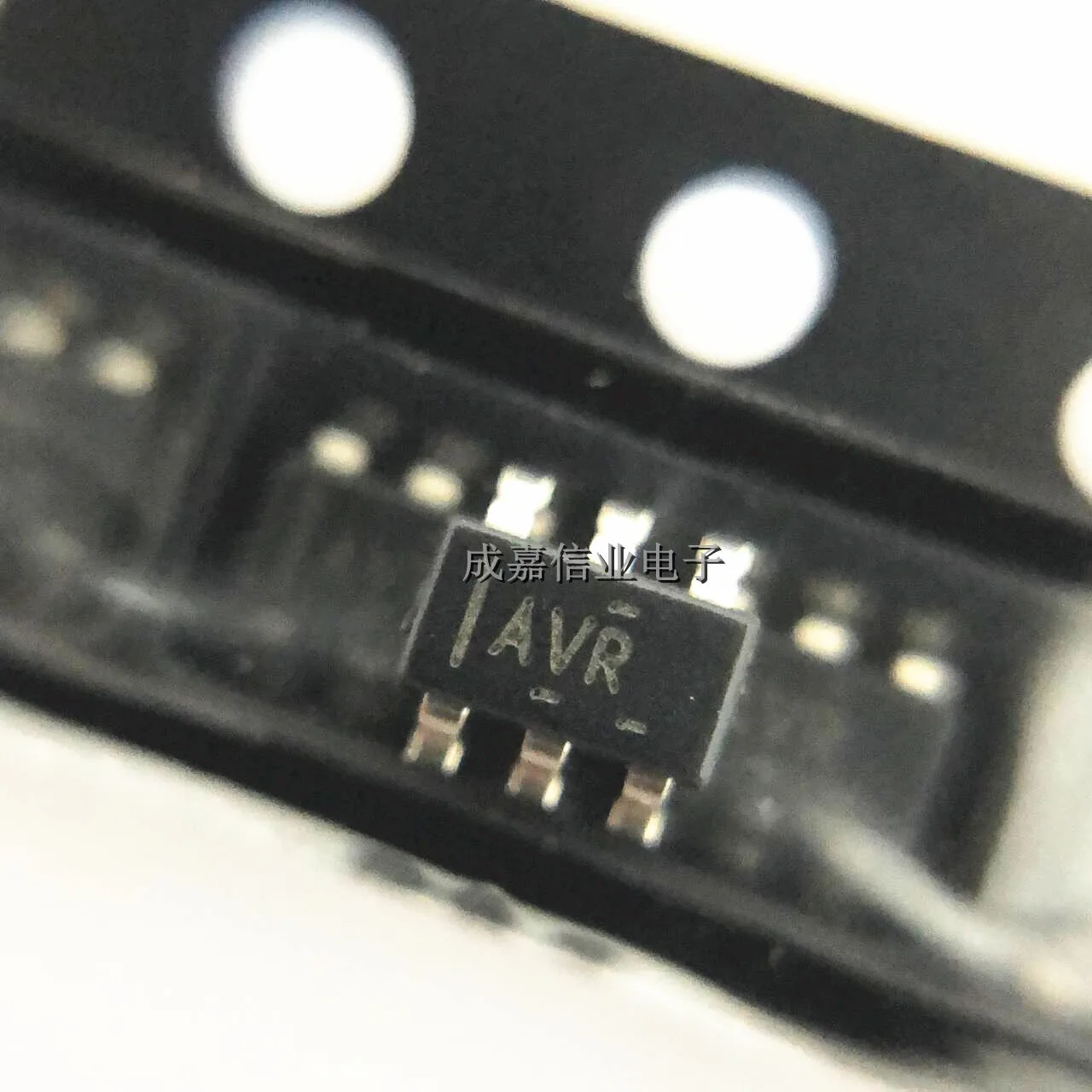 10pcs/Lot TPS3808G18DBVR SOT-23-6 MARKING;AVR Supervisory Circuits Programmable-Delay Operating Temperature:- 40 C-+ 125 C