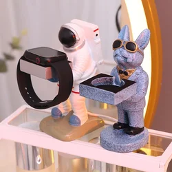 Creative Astronaut Doll Desktop Wireless Watch Charging Stand for Apple Watch 8 7 6 5 4 Watch Charging Base Storage Rack Support