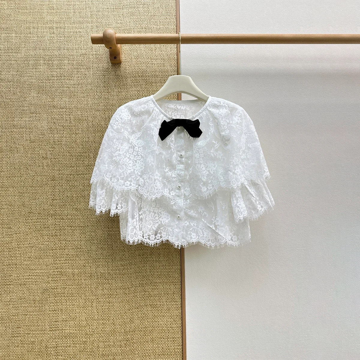2026 High Quality Women's Lace Top Gentle, Sweet, Versatile and Exquisite for Daily Use--hb716
