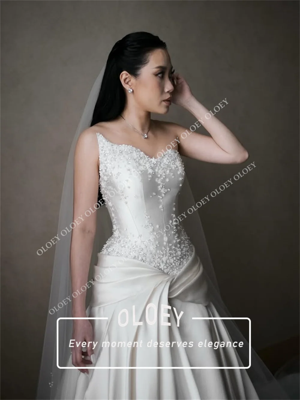 OLOEY Luxury Strapless Mermaid Wedding Dress Beaded Pearls Soft Satin Long Bridal Gown Customized Lace-up Robe De Mariage