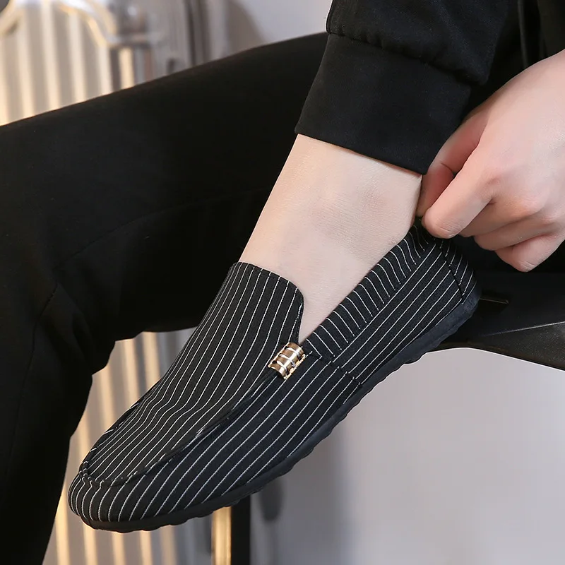 Men Loafers Spring Summer Men\'s Shoes Walking Casual Light Canvas Youth Shoes Male Breathable Fashion Flat Slip-on Boat Footwear