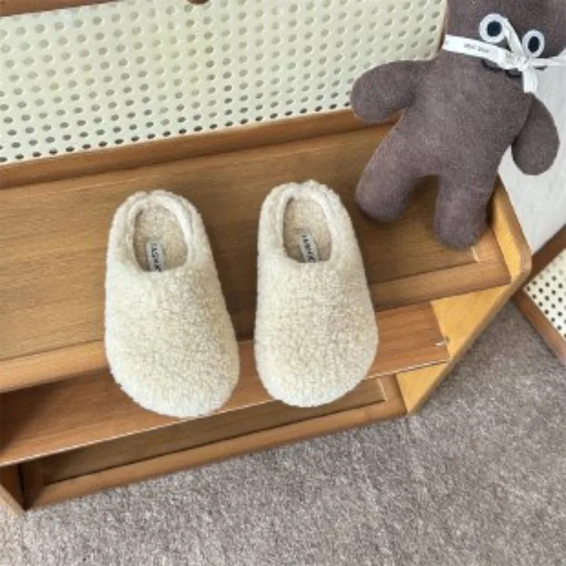 2025 الشتاء الأطفال حذاء مسطح عادية ومريحة للأطفال القطن المقطورات محايد دافئ كعب مسطح أحذية قطنية