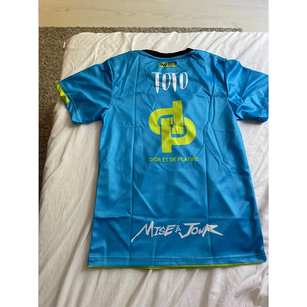 Рисунок 6 - Новая футболка Maillot JUL