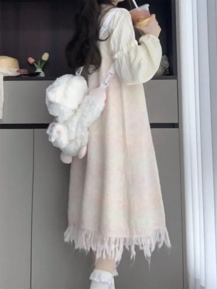 

Вязаные платья без рукавов, длинные, женские, осенние, для выступлений, в студенческом стиле, с двойной молнией, с эффектным краем, декорированные, стильные, для активного отдыха, с нашивками на кнопках