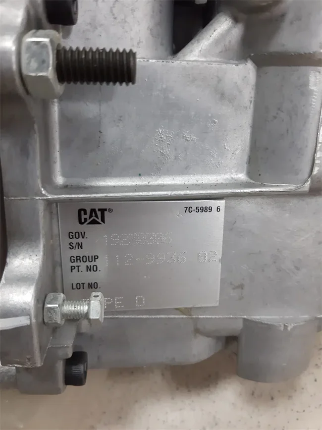 Детали строительной техники 112-9936 130-7326 1307326   Двигатель 3116 GP Топливный насос 4P4306 1502507   Насос экскаватора в сборе