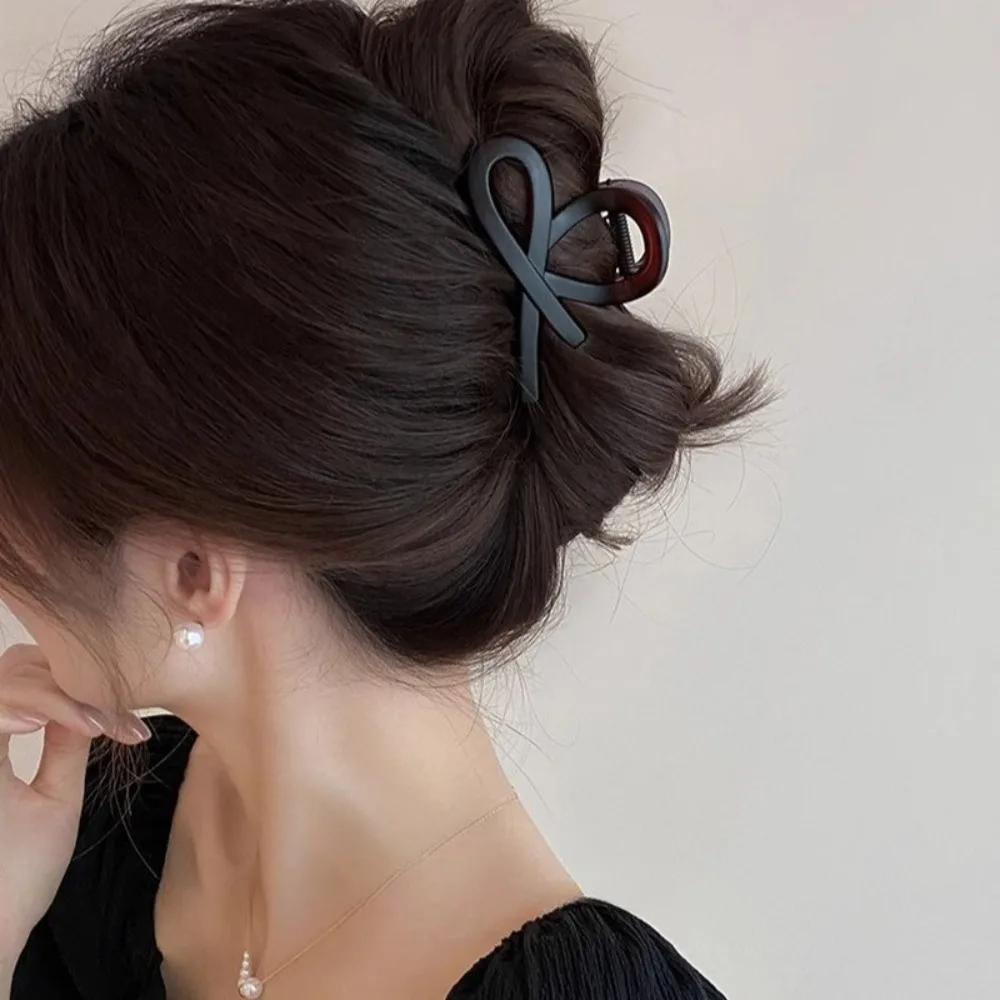 High-Quality Vintage Bow Tie Hair Claw Clips Large Easy to Use Ponytail Hair Clamps Durable Hairpin Hair Accessories