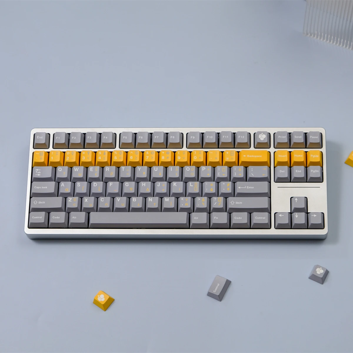 

FT Keycap PBT Оригинальная высота, сублимация, механическая клавиатура, набор «Пьяный олень», дождь 75