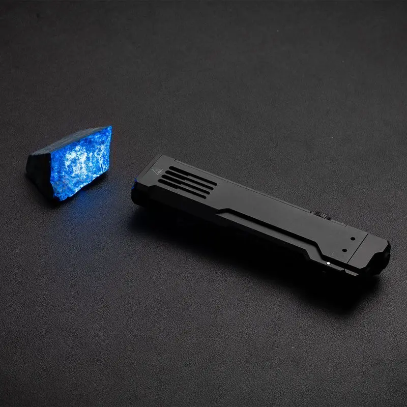WUBEN X5 Compact EDC Flashlight 1300Lumens 3-in-1 Pocket Torch With 365nm UV And Green Laser For Daily Carry Work Travel Outdoor view 6