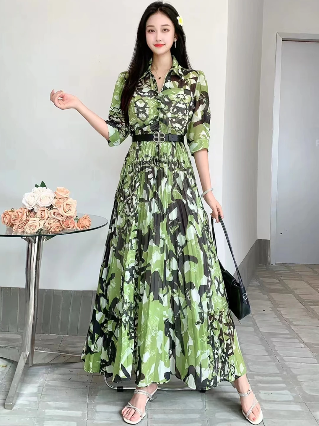 2024 New Spring Summer V-Neck Women Half Sleeve Belt Slim Long Dress High Quality Elegant Pleated Big Hem Vintage Floral Dress