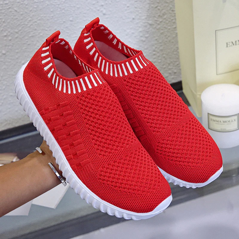 Women Shoes 2022 Summer Mesh Breathable Sneakers Women Casual Sport Shoes Women Comfort Lace Up Running Shoes Plus Size