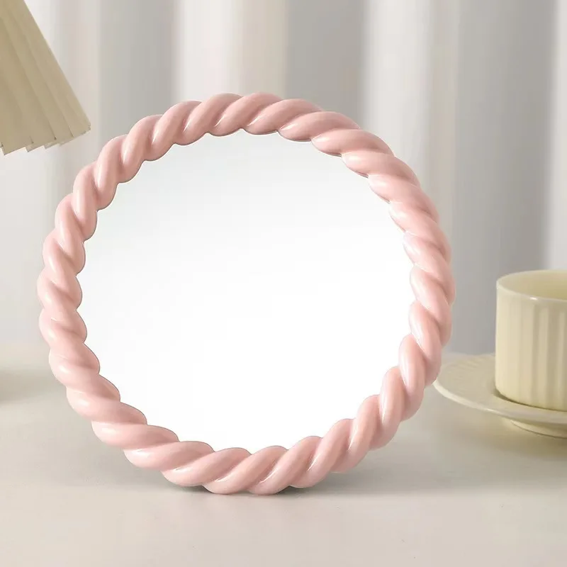 Klappbarer Kunststoffspiegel, cremefarbener quadratischer Spiegel, runder Schminkspiegel, verstellbarer Spiegel für persönlichen Desktop-Make-up-Spiegel