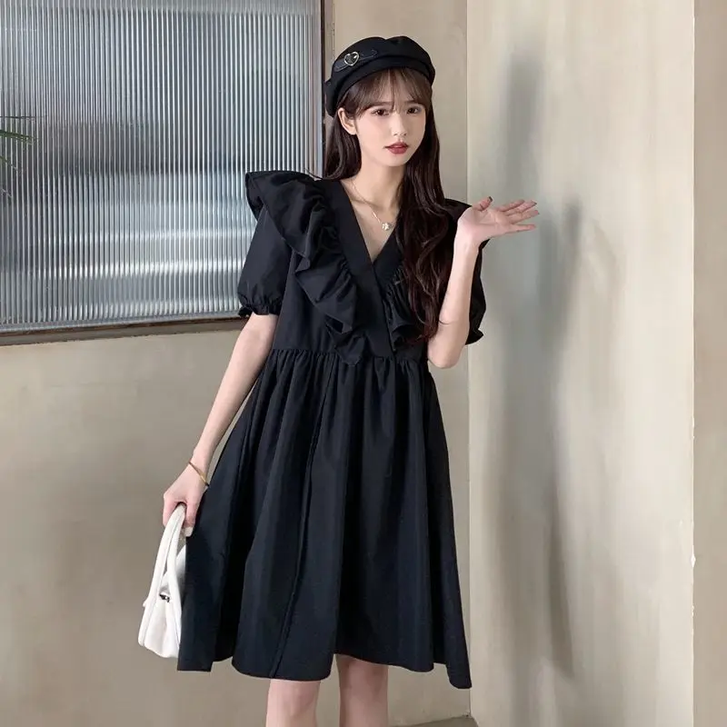 

Sweet V-Neck Spliced Shirring Bandage Ruffles Prom Dress Female Clothing 2024 Summer New Loose Korean Puff Sleeve Casual Dresses