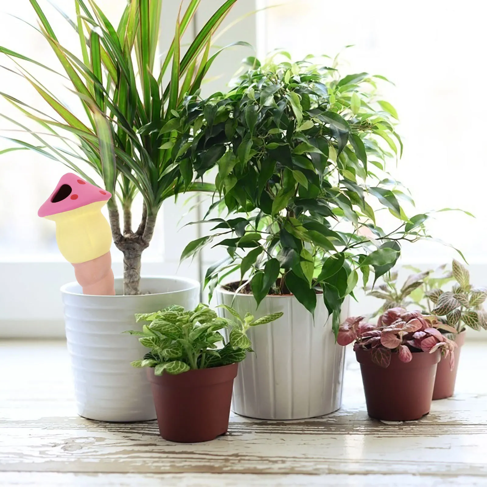 

4Pcs Mushroom Shape Plant Watering Spikes Automatic Self Watering Devices for Indoor Outdoor Garden Ceramic Tool