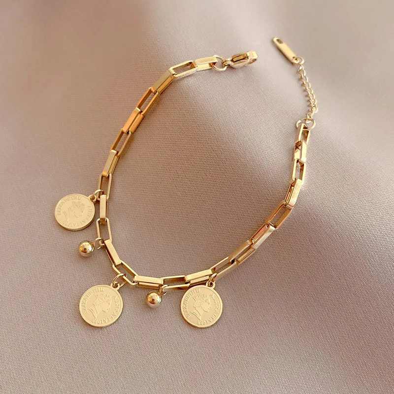Gold stainless steel bracelet, ladies' hip-hop style stainless steel circular logo, portrait pendant chain, jewelrys accessories