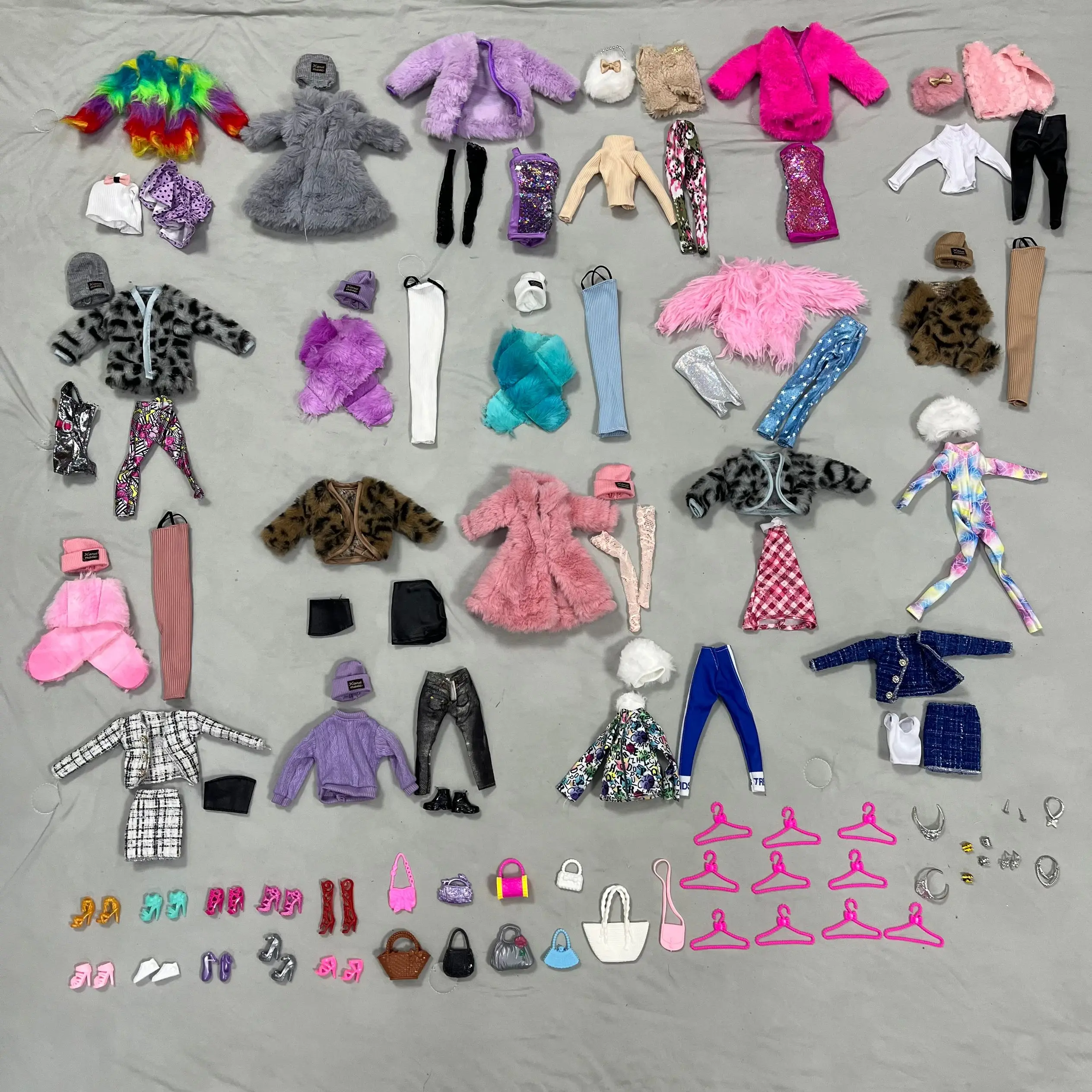 Thumbnail 3 - #60 Ranked Doll Clothing Sets Picks in 2026
