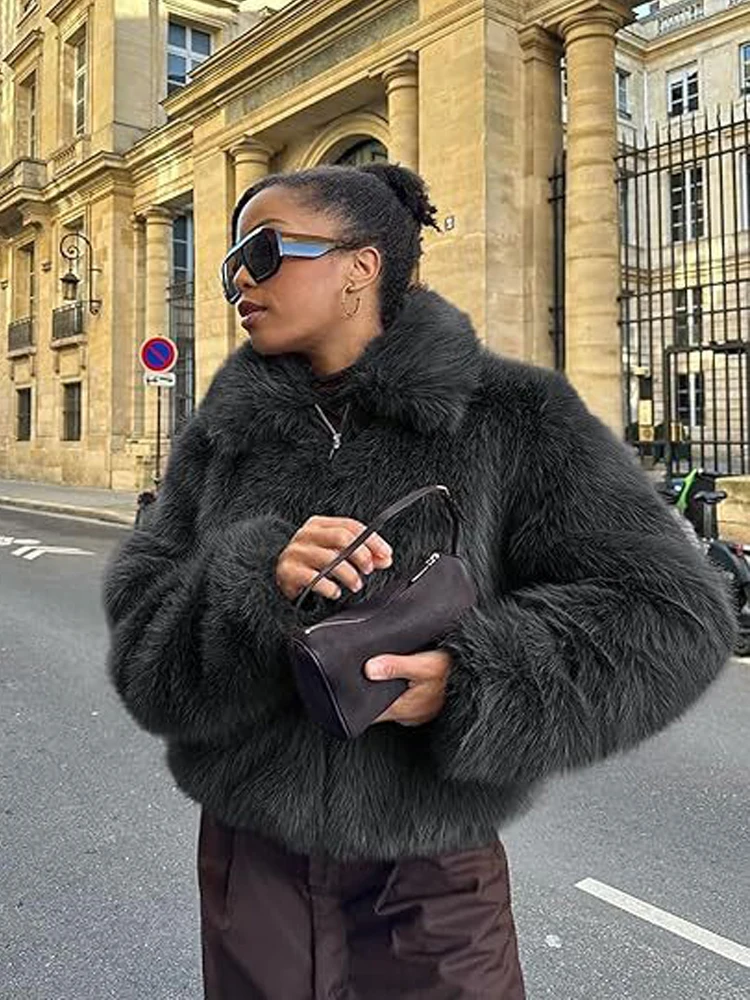 厚く暖かい折り返し襟フェイクファージャケット女性の無地長袖冬ショートコートファッションジッパーふわふわパーカー