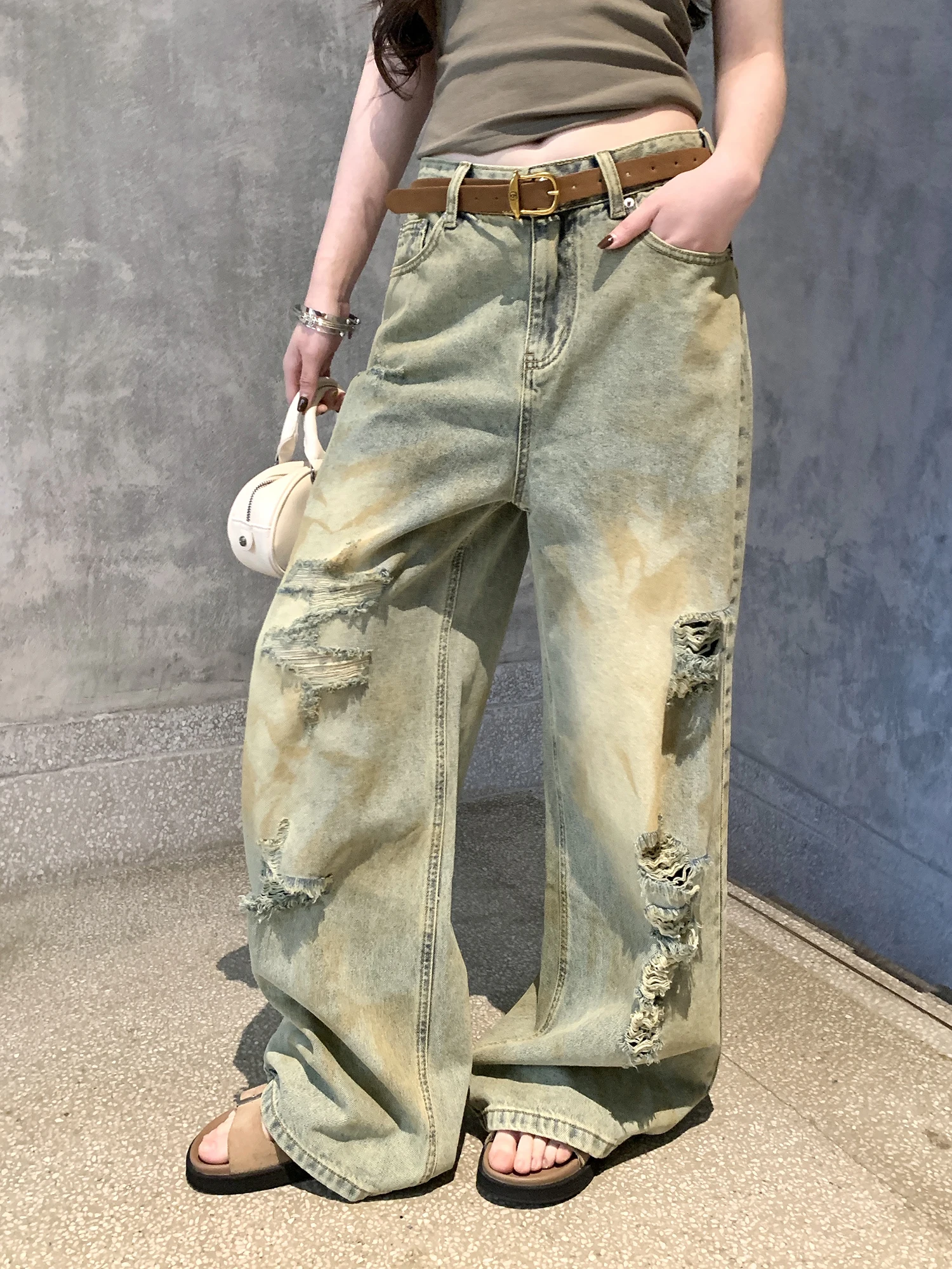 

Vintage Distressed Wide Leg Jeans Women's Lazy Style Slimming Loose Fit Denim Pants with MX BOOM Natural Waist Button Closure