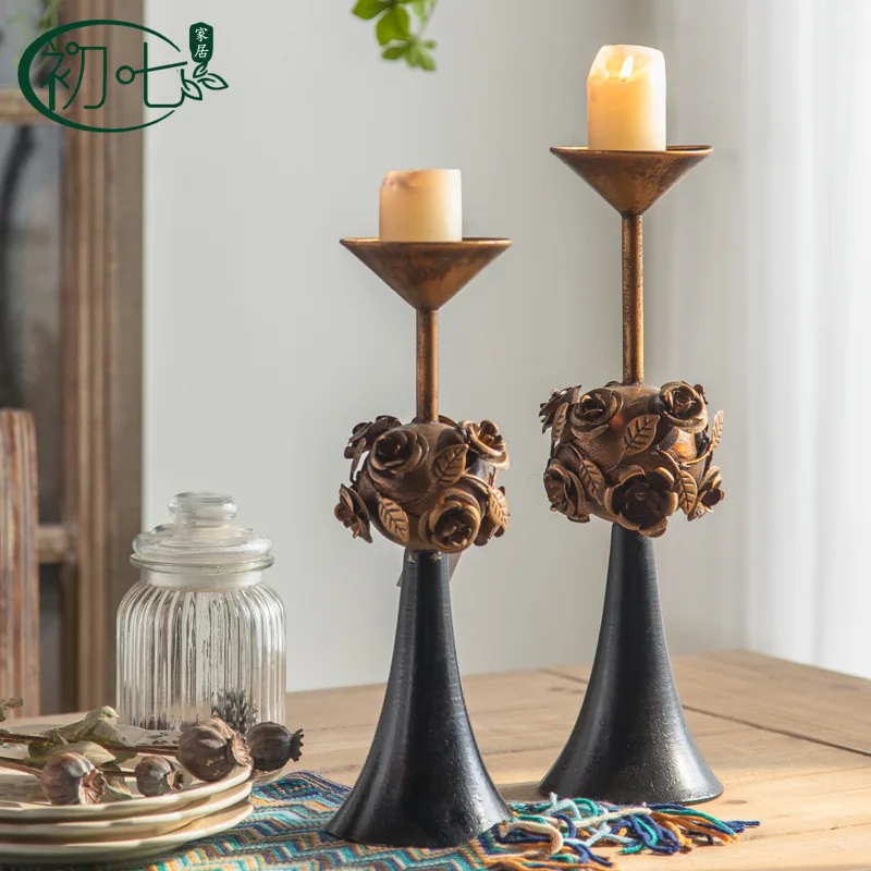 

European retro old wrought iron candlestick candlelight dinner shooting props home wedding table decoration