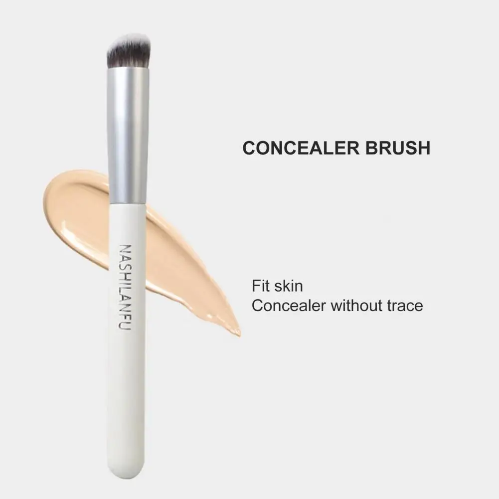 Foundation Brush Beveled Head Concealer Brush Strong Grasping Power Anti-slip  Useful Professional Foundation Cosmetic Tool