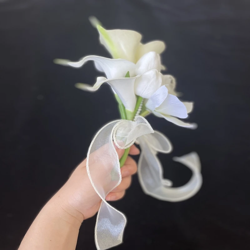 casamento New style white horseshoe lily tulip handheld flower