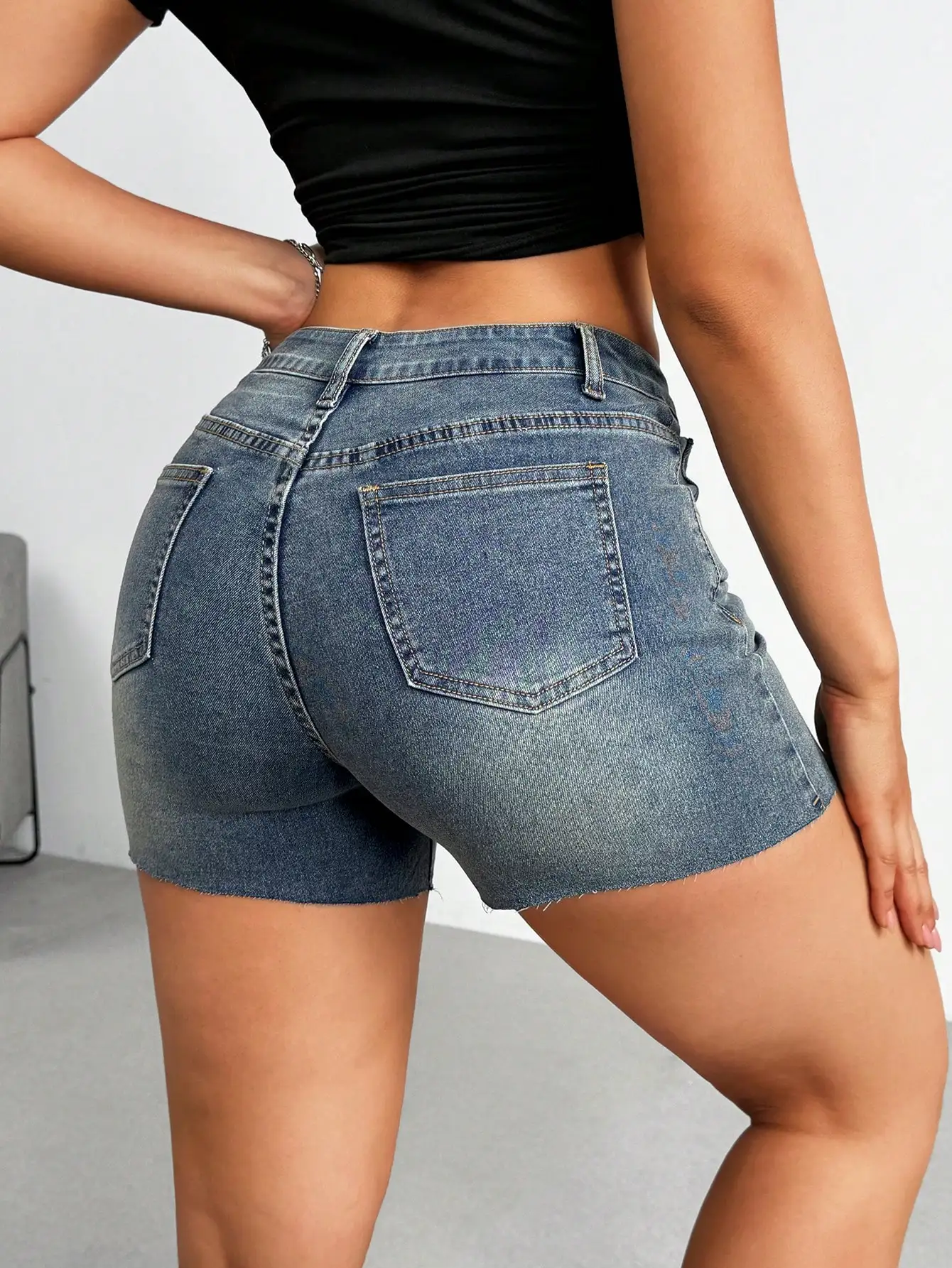 

Women Casual Washed Distressed Skinny Denim Shorts