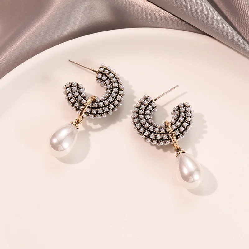New minimalist and unique micro-set zirconia drop-shaped pearl earrings for women - elegant and luxurious ear accessories