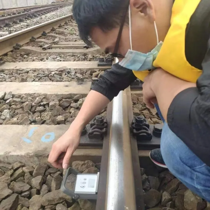 Digital Rail Cant Inclination Measuring Device for Super Elevation Measurement