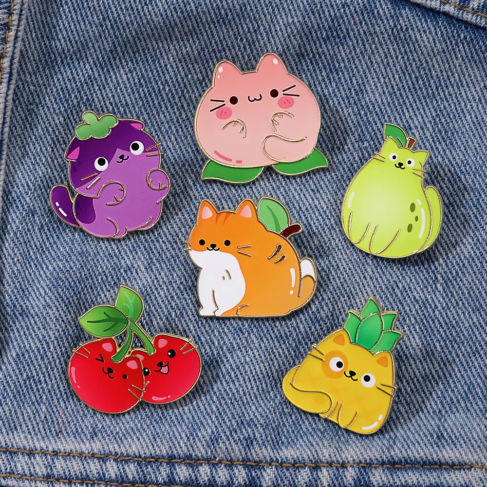 Cute Animal Enamel Brooches Lapel Pins Camera Frog Fruit Cat Window Sill Oil Painting Whale Fun Metal Badge Punk Jewelry Gift
