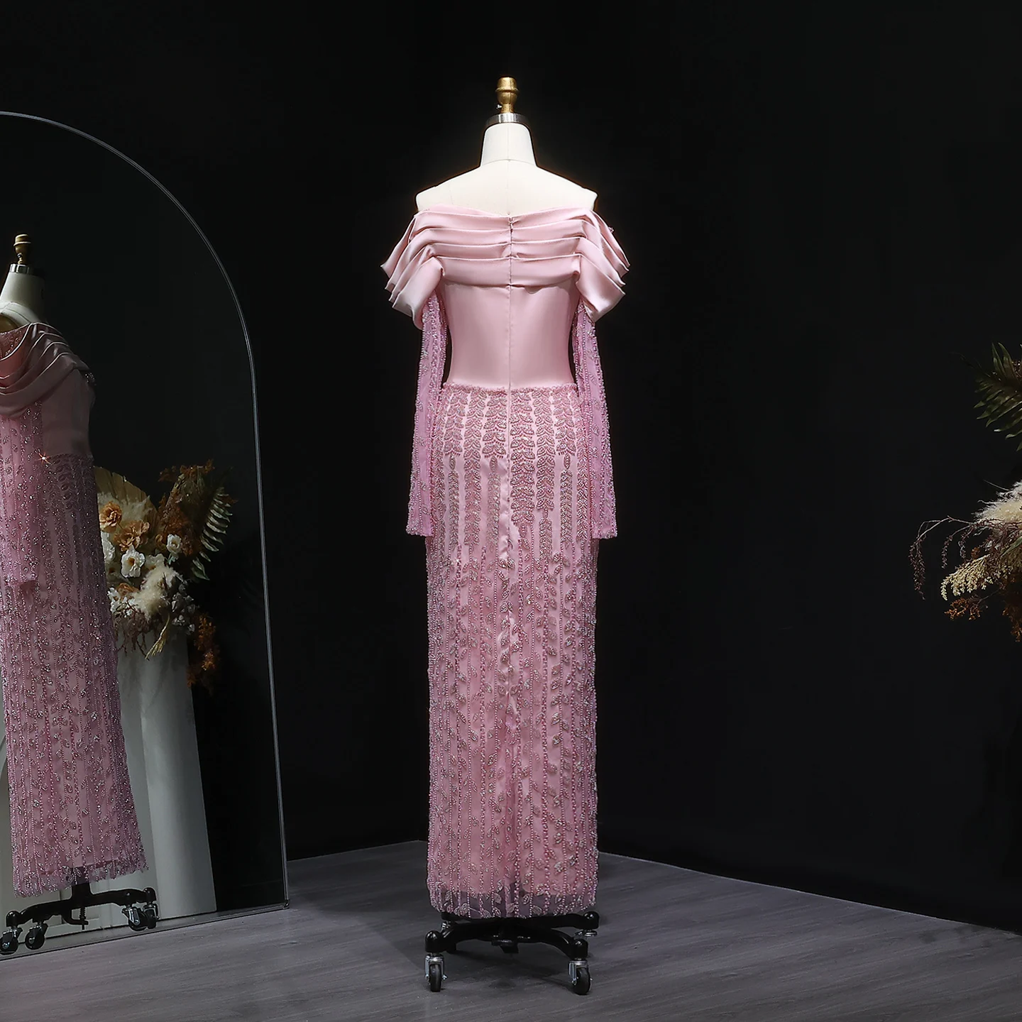 Sharon Said Abendkleid Luxuriöses Etuikleid Dubai Schulterfreies Langarm-Kleid mit Drapierung Arabisches Formelles Hochzeits- und Partykleid SS695 Maßanfertigung – Detail 15
