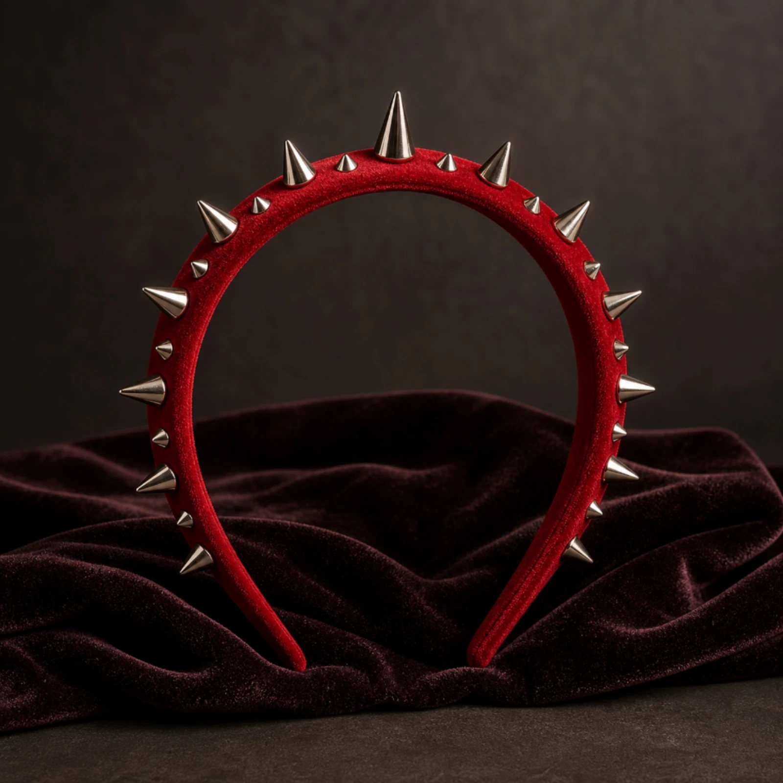 Studded Headband Edgy Headband with Spikes Hair Hoop Comfortable Headpiece Non-Slip for Cosplayers, Cosplay, Parties