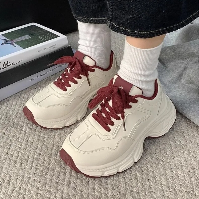 ​2025 Spring Autumn New Retro Thick Platform Super Soft Dad Sneakers Women Casual Sports Versatile Running Waterproof Shoes​