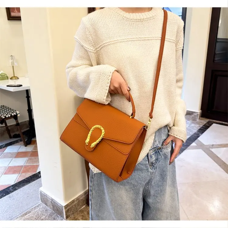 

​​2025 Premium Texture Chain Shoulder Bag - Women's Solid Color Retro Messenger Purse, Light Luxury Fashion​