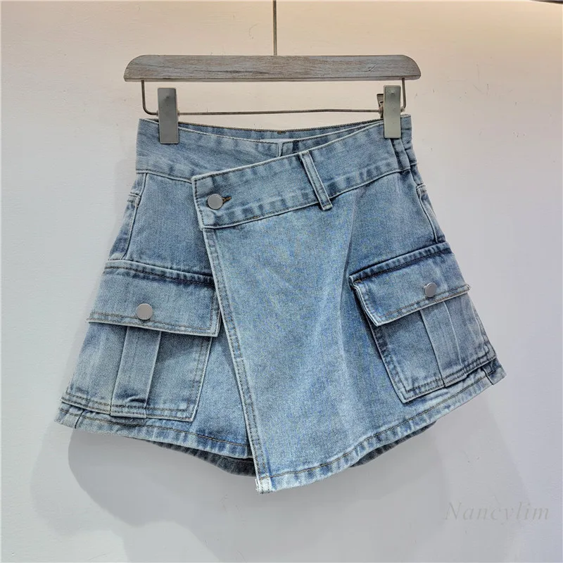 

2024 Washed Blue High Waist Diagonal Buckle Pocket All-Matching Jeans Shorts Women's Short Pantskirt High Waist Slimming Shorts