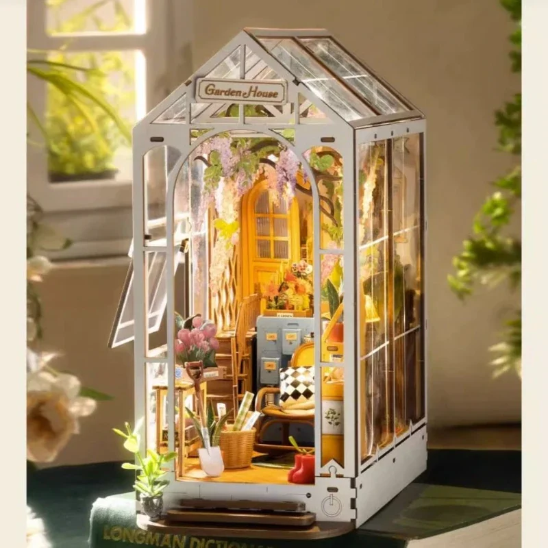 DIY Miniature House Wooden Model Kits Custom Diorama Model Making with Lamp Indoor Decoration Placement Friends Gift