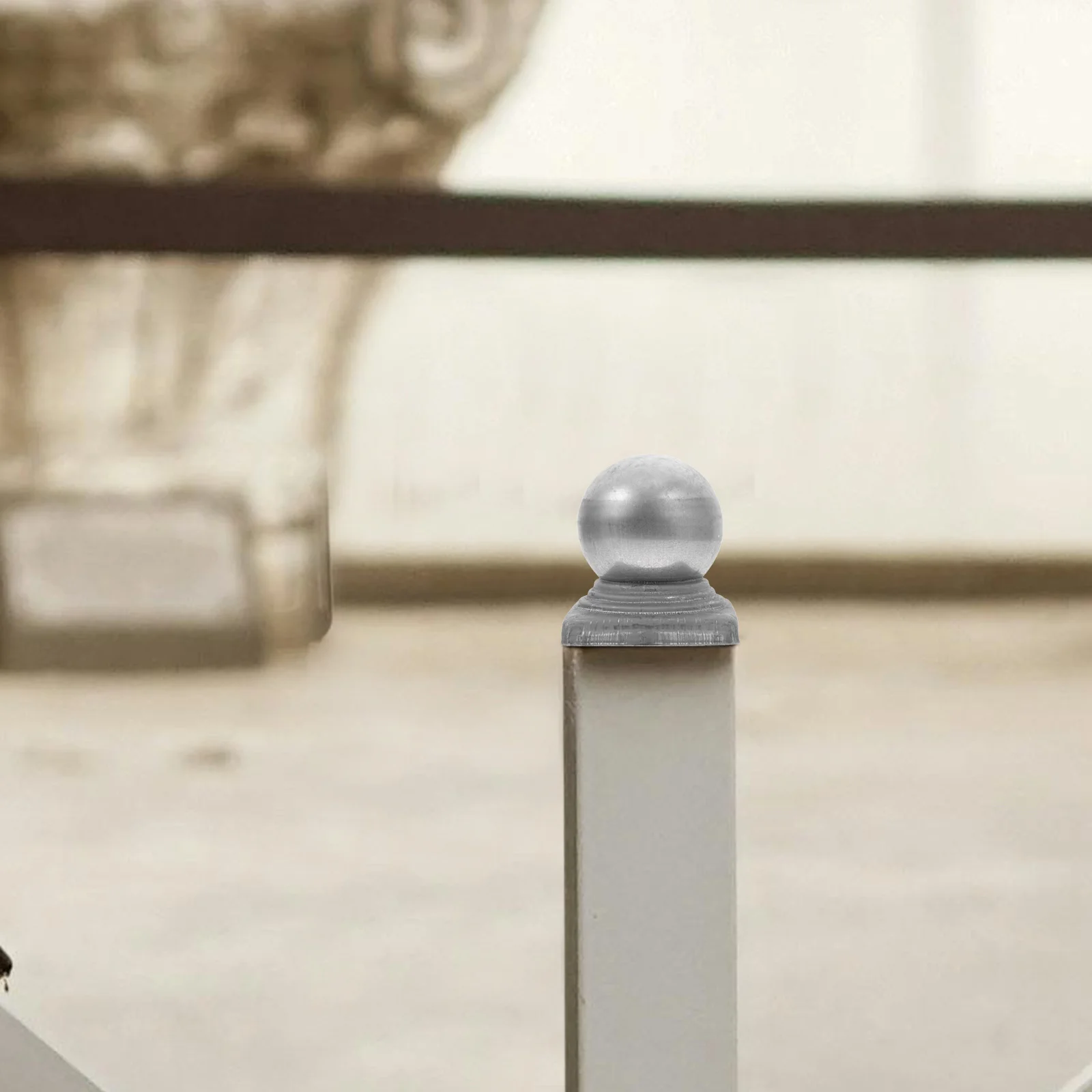 

Ball Shaped Metal Fence Post Cap Decorative Cover Outdoor Garden Fence Protector Post Accessory Replacement Finials