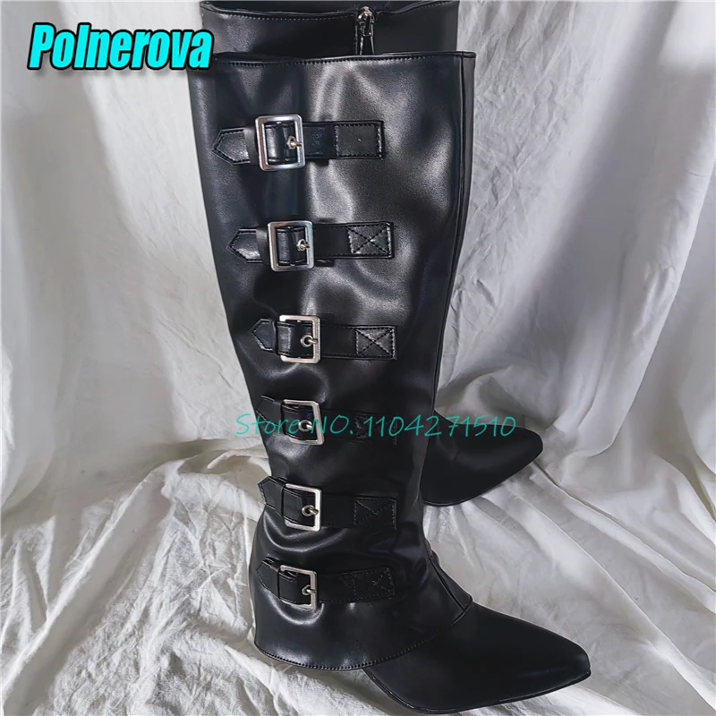 

Женские сапоги-ботфорты из натуральной кожи на высоком каблуке с острым носком, металлической пряжкой и боковой молнией, модные демисезонные туфли в стиле подиумной моды