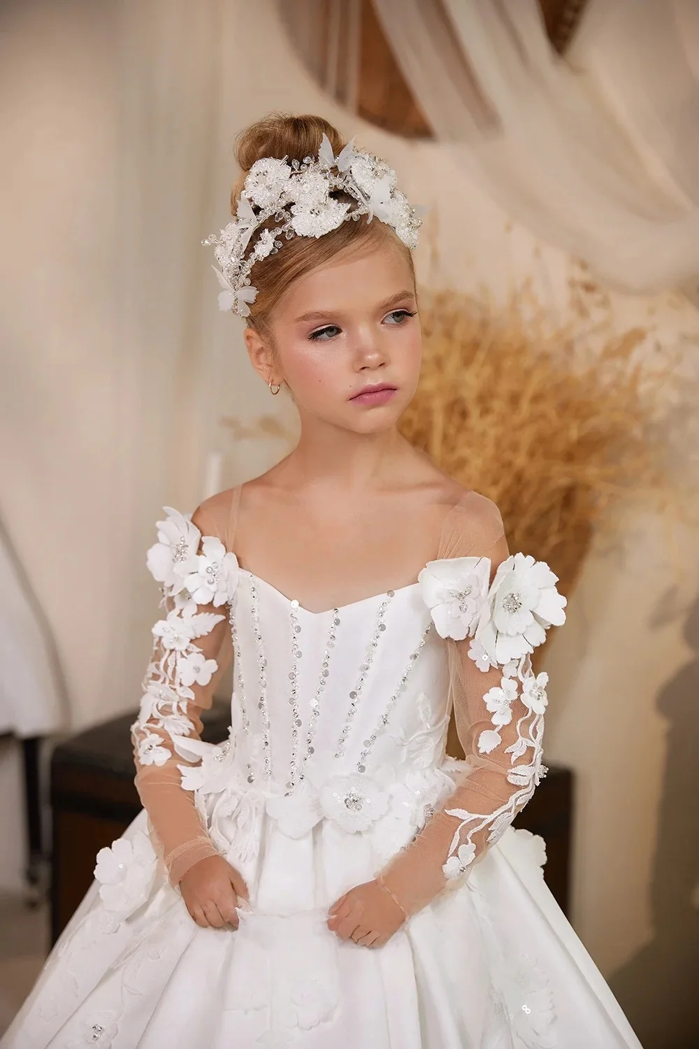 Custom JDY High Off Shoulder 3D Floral Lace Long Sleeve Trailing Flower Girl Dress Wedding Party Gown Birthday Pageant Dress فسا