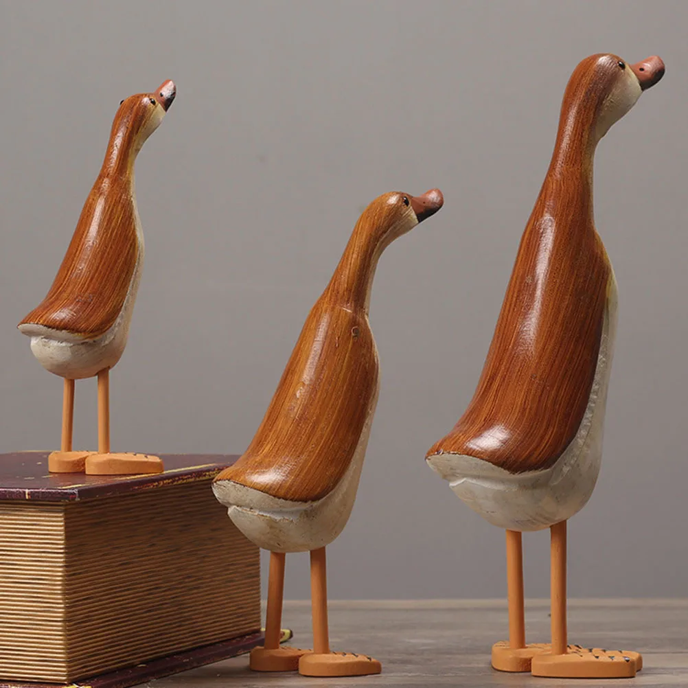 

3Pcs Wooden Duck Sculpture Creative Desktop Animal Decoration Wood Carved Animal Statue Home Office Decor Wooden Sculpture