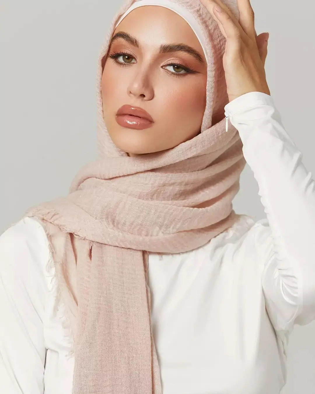Cotton Crinkle Hijab Plain Soft Lightweight Headscarf Crinkle Cotton Women Muslim Scarf Best-Selling Scarf Shawl