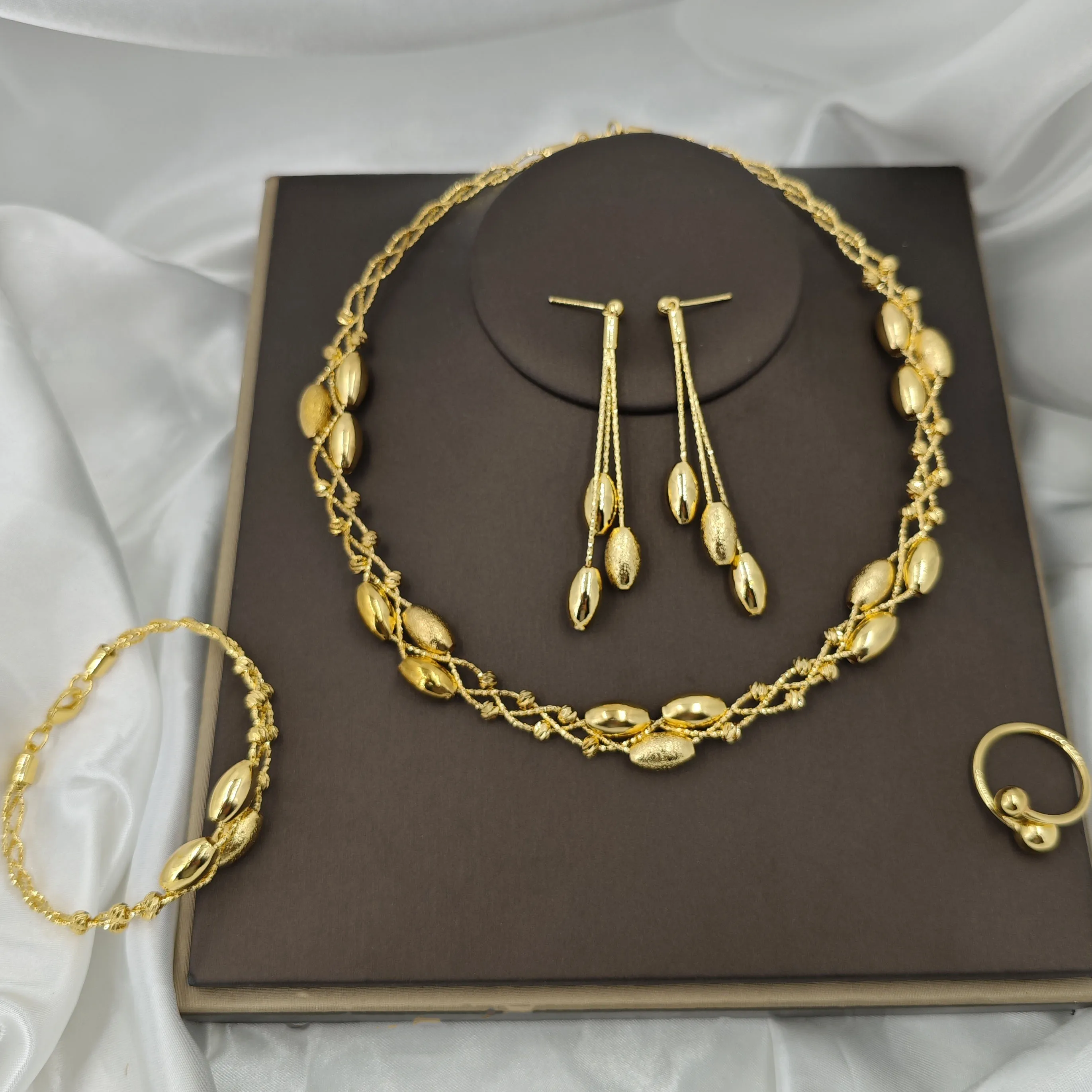 

4 шт., африканский свадебный комплект, ожерелье, серьги, кольцо, браслет, кисточка, цветок, 24 К позолоченные большие комплекты ювелирных изделий