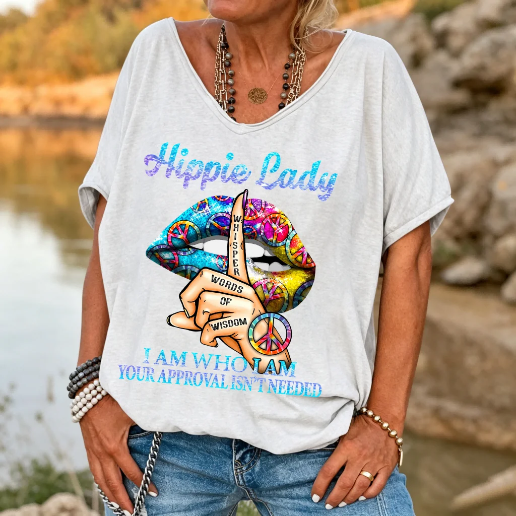 Ilstile Women's Hippie Lady Lips Peace Sign T-Shirt Retro Graphic Print V-Neck Short Sleeve Loose Fit Casual Summer Top